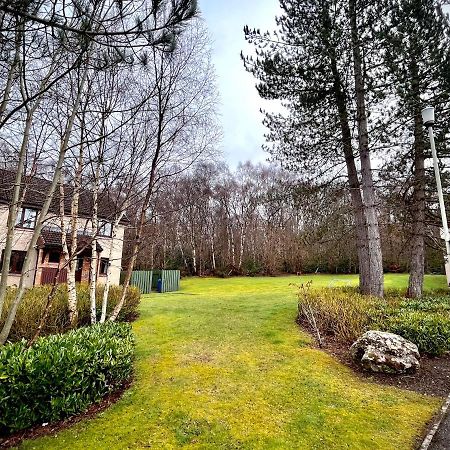 Comfortable, Modern Apartment With Parking. Inverness. Exterior foto